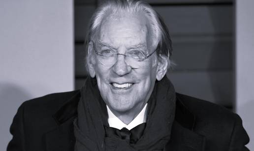 Preminuo je Donald Sutherland