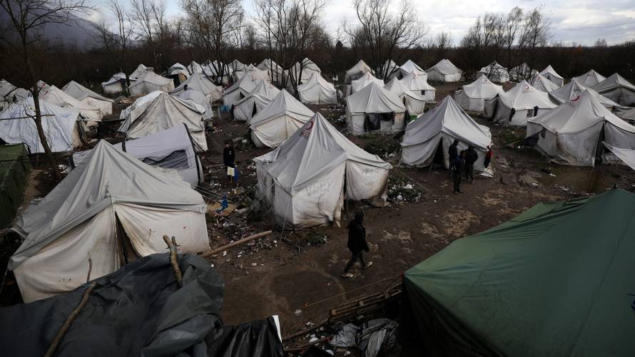 Noć u paklu Vučjaka: Mlate nas i pucaju, bojimo se crne policije