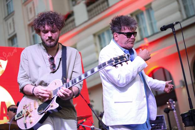 Zagreb: Crvena jabuka predstavila novi album i najavila koncertnu turneju