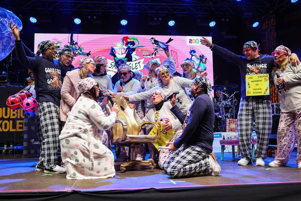 Zatvaranje 200. Samoborskog fašnika spaljivanjem princa Fašnika 