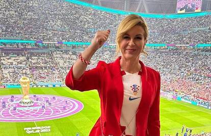 Kolinda se javila s utakmice: 'U boj, u boj, za narod svoj'