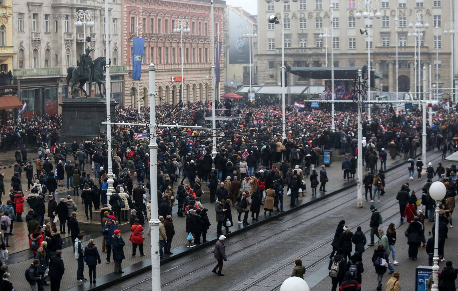 'Kauboji' proslavili srebro na Trgu: Predstavili 'novu himnu'