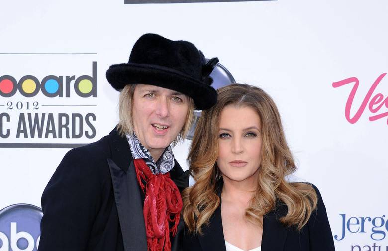 Lisa Marie Presley bila je jedina nasljednica Elvisa: Udavala se 4 puta, a tragično je izgubila sina