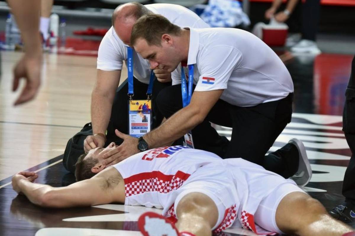 Bojan: Ja bih igrao - odmah; Liječnik: Ma ne smije niti čitati