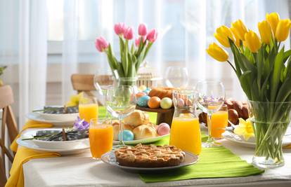 Uredite vaš stol za uskrsni objed bez puno muke s onim što imate