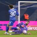 VIDEO Nevistić na 30 metara igrao rukom. Nije dobio crveni