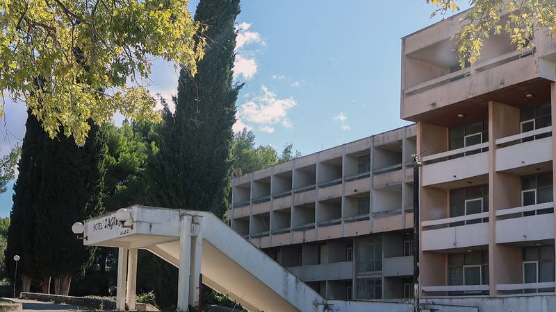 Potražnja za domovima za starije raste, fali njegovatelja