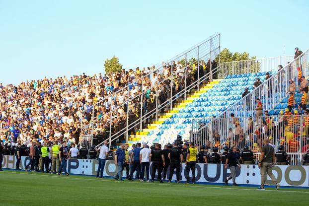 Novi Pazar: Sukob navijača na utakmici drugog kola kvalifikacija za Ligu konferencije izmedju FK Novi Pazar i FK Jagiellonia