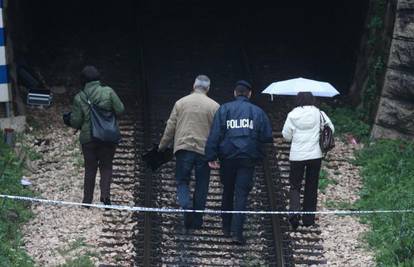 Split: Putnički vlak naletio na pješaka i usmrtio ga