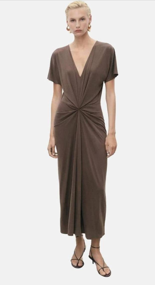 Morate ih imati: 15 haljina koje će ove jeseni dominirati ulicama