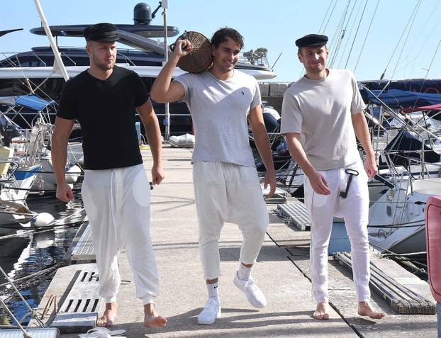 FOTO Vrući kalendar hrvatskih vaterpolista: Kad prvaci svijeta izađu iz bazena i poziraju...