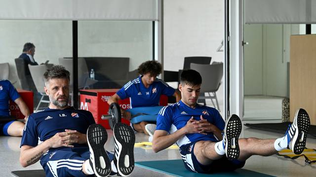 Nogometaši Dinama odradili još jedan trening u Sloveniji