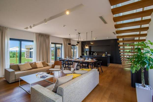 FOTO Izgleda kao iz filma, a zapravo se nalazi u Hrvatskoj – ova vila osvaja na prvi pogled