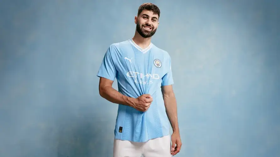 Zlatni dečko Dinama najskuplji je stoper svih vremena! Ovako je izgledao kada je sve počelo