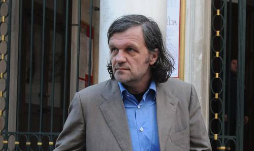 Sletio s ceste: Emir Kusturica ozlijeđen u prometnoj nesreći