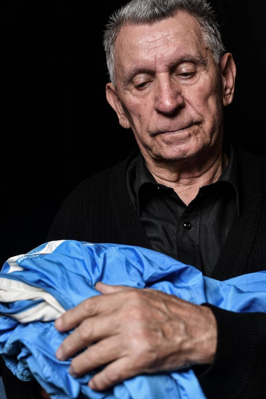 Moje je nemoćno, ranjeno dijete ubijeno dok je bilo na nosilima