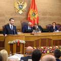 Crna Gora dobila novu vladu: 'Prosječna plaća će uskoro biti 1000, a mirovina 450 eura'