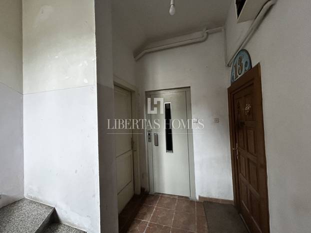 FOTO Ovo još niste vidjeli! Stan je u podrumu Zagreba. 'Drven', ima 30 m2. Cijena? Iznenađenje