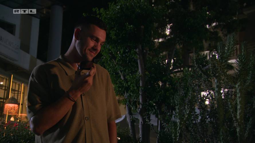 Gospoda Savršeni podijelili  su ruže, a četiri djevojke ne ulaze u vilu: Zaljubila sam se, bit će moj