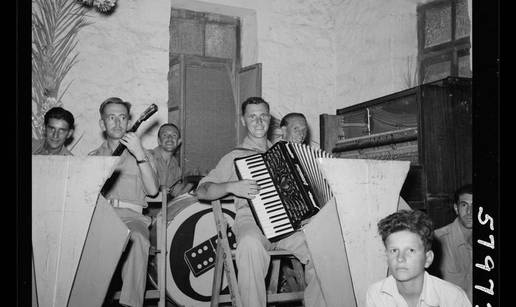 FOTO Pogledajte kako su Hrvati &zcaron;ivjeli u El Shattu: U izbjegli&scaron;tvu su slikali, svirali, radili igra&ccaron;ke