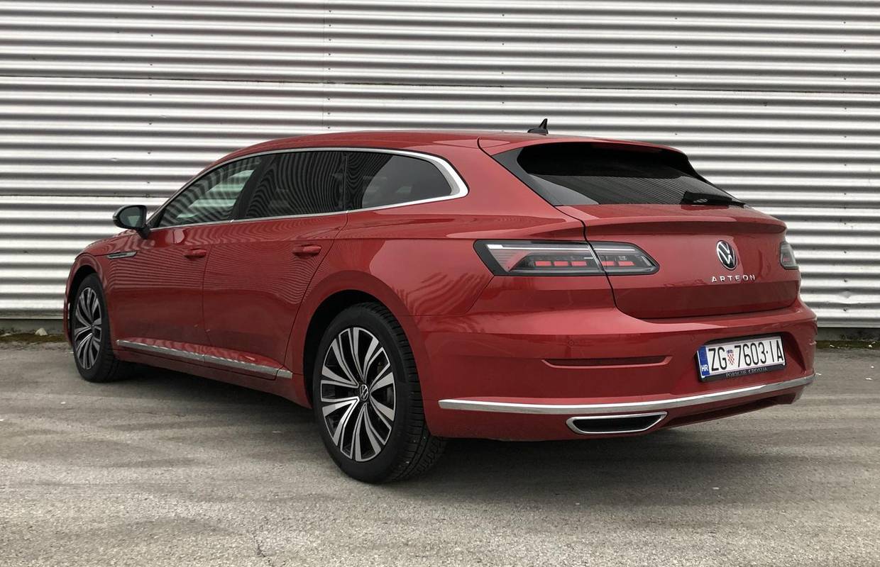 VW Arteon Shooting Brake je prostran karavan s mnogo stila