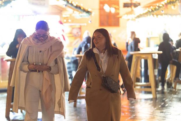 Osijek: Otvorenje Adventa uz koncert Danijele Martinović