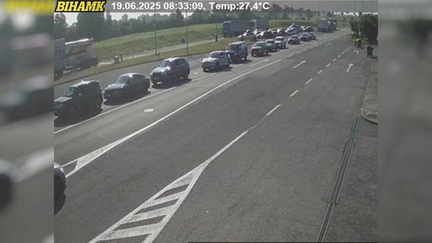 FOTO Zagužvalo na hrvatskim autocestama, gužve na granici: Pogledajte kolike su kolone...