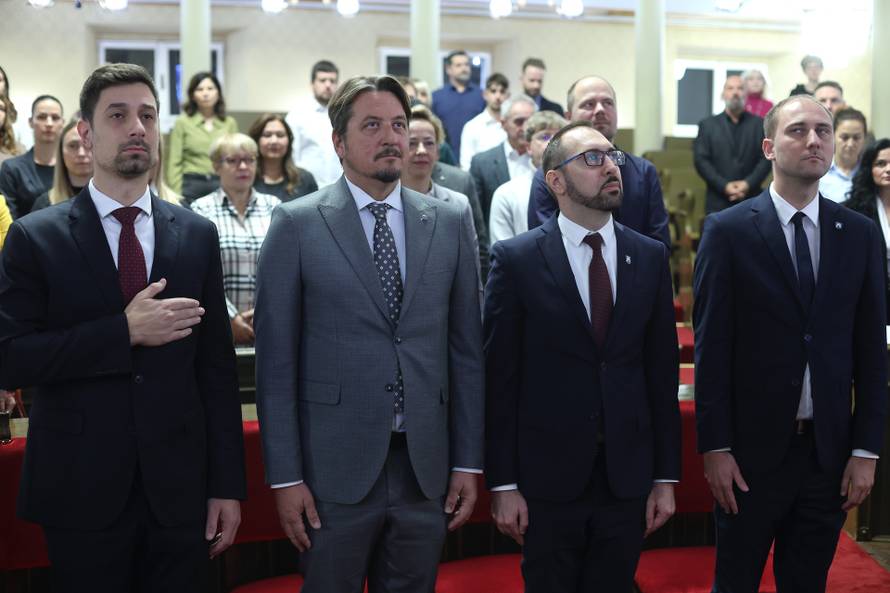 Zagreb: Dodjela nagrade Luka Ritz "Nasilje nije hrabrost" 