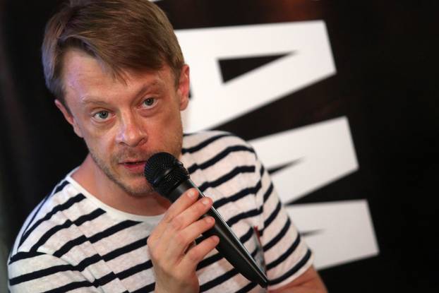 Zagreb: U caffe baru Velvet predstavljeno je novo izdanje scene Amadeo