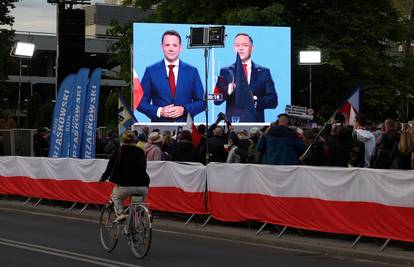 Veliki politički skupovi u Varšavi, tjedan uoči drugog kruga predsjedničkih izbora