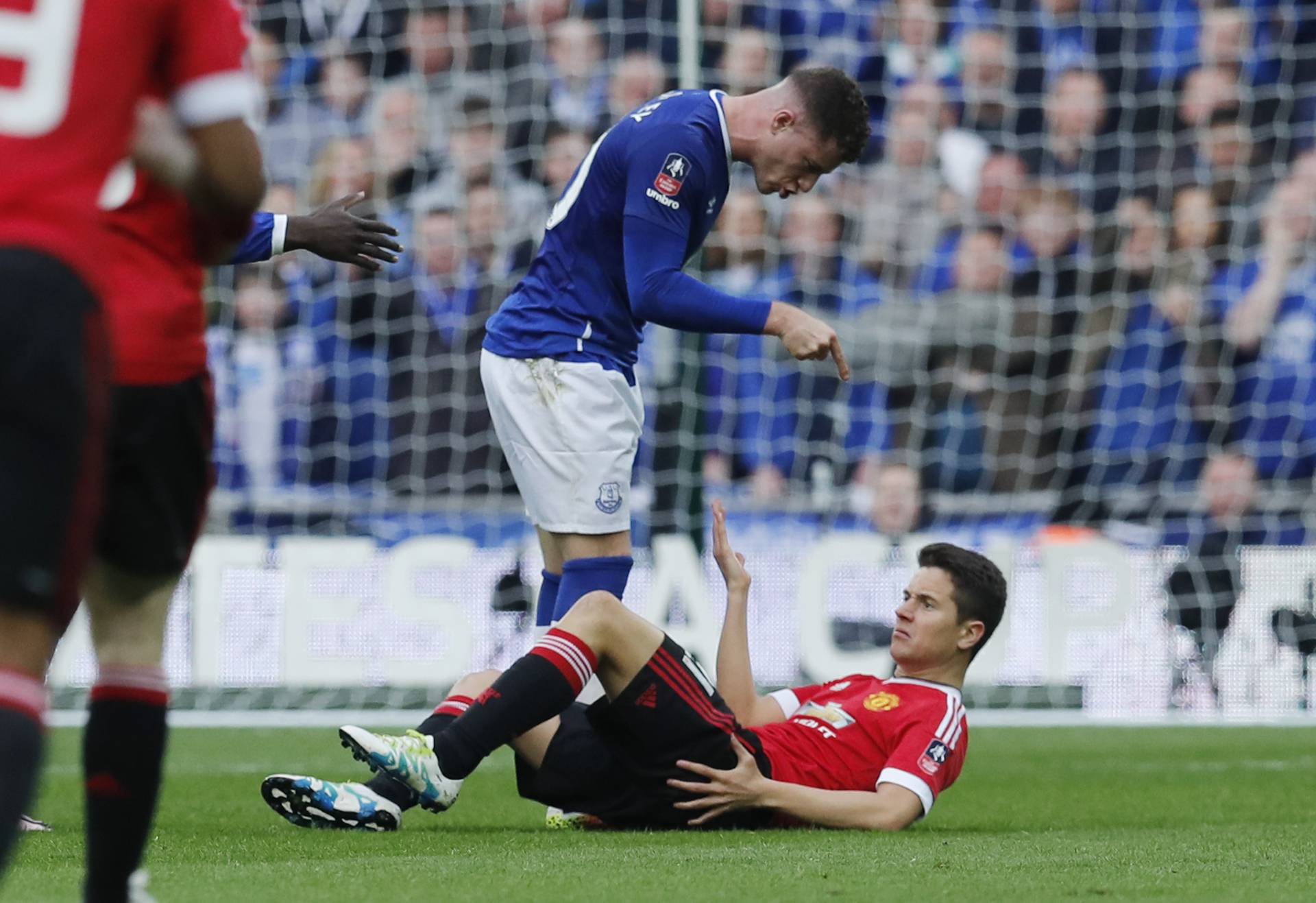 Everton v Manchester United - FA Cup Semi Final