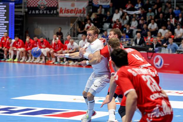 Zadar: Prijateljska utakmica između Hrvatske i Švicarske