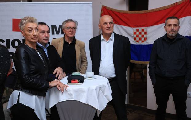 Zagreb: Izborni stožer predsjedničke kandidatkinje Branke Lozo u hotelu Aristos