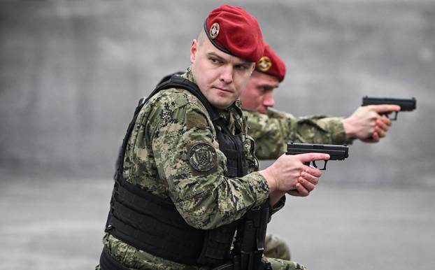Zagreb: Dan otvorenih vrata Počasno-zaštitne bojne