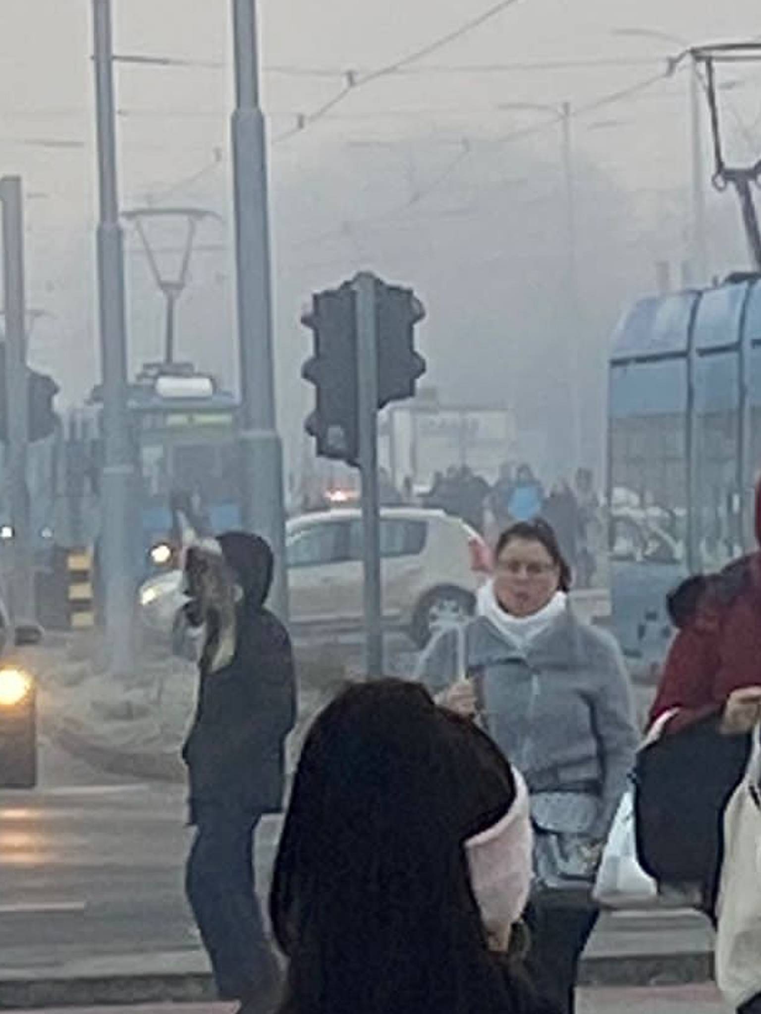Prometni kaos u centru Zagreba zbog pada mreže: Tramvaji ne voze po Savskoj cesti, sve stoji