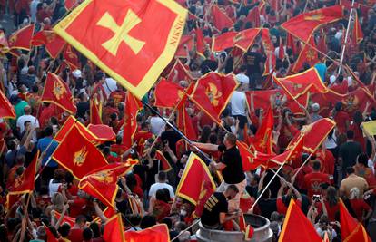 Crna Gora: Nova vlada neće pokretati inicijative kojima bi se mijenjali državni simboli