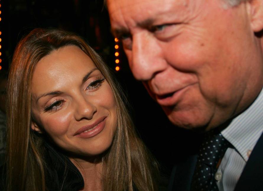 Vlatka i Dikan ratuju na netu: 'Imao je sreću da me dotakne'