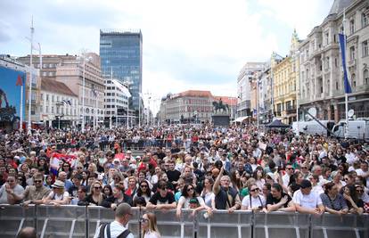 Analitičari se ne slažu s brojkom od 10.000 ljudi: Objavili koliko je ljudi dočekalo Baby Lasagnu