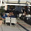U Splitu puni štekati, pije se kava za van, a trake Civilne zaštite su spuštene sa stolova