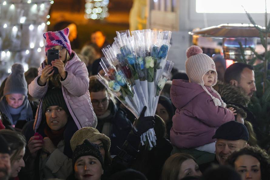Paljenje boži?nih lampica na Zrinjevcu