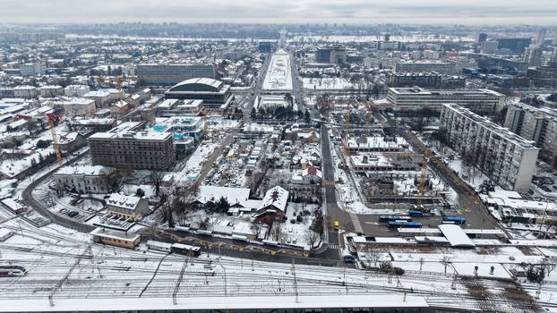 Pogled iz zraka na centar Zagreba prekriven snijegom