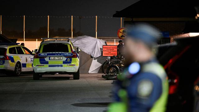 Two dead, including bystander, in a shooting in Sweden