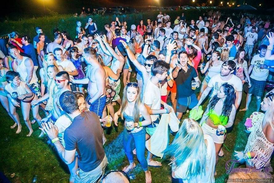 Otvori ljetnu sezonu na najjače Samobor krsti novi bazen