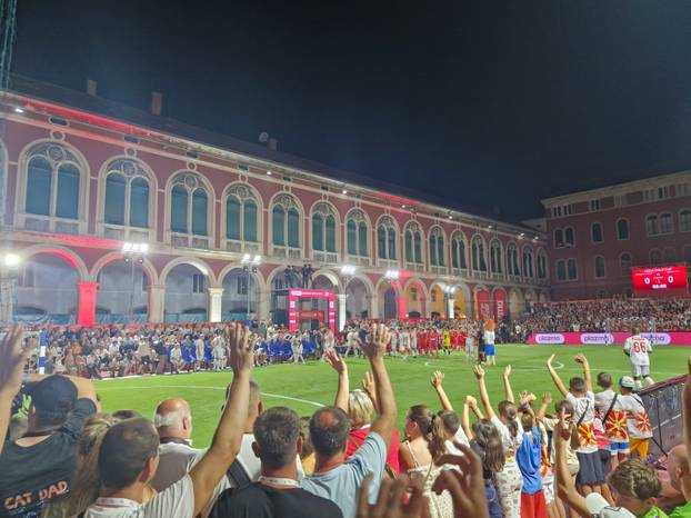 FOTO Nogometna ludnica tresla je Split! Mandžo, Srna, Ibra i Karabatić ponovno su zasjali