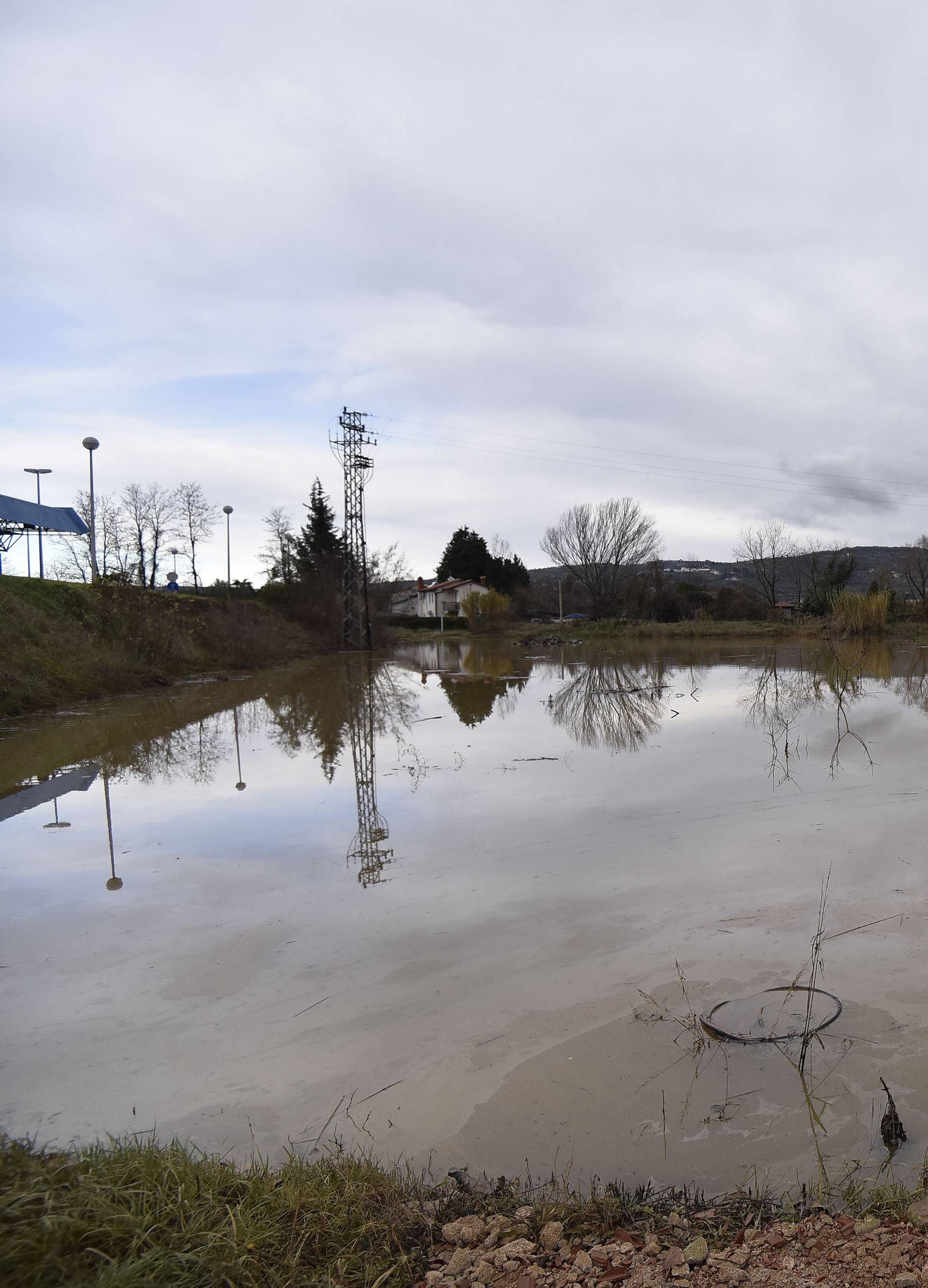 'Dvorište mi se pretvorilo u jezero, nisam mogao na cestu'