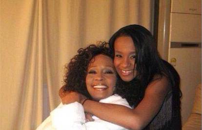 Bobbi je objavila fotografije s Whitney: Jako mi nedostaje...