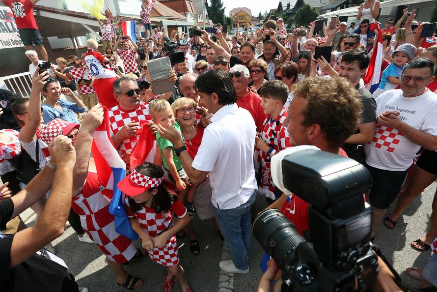 Dalića dočekala fešta kod kuće: 'Moji sugrađani, za ovo se živi'