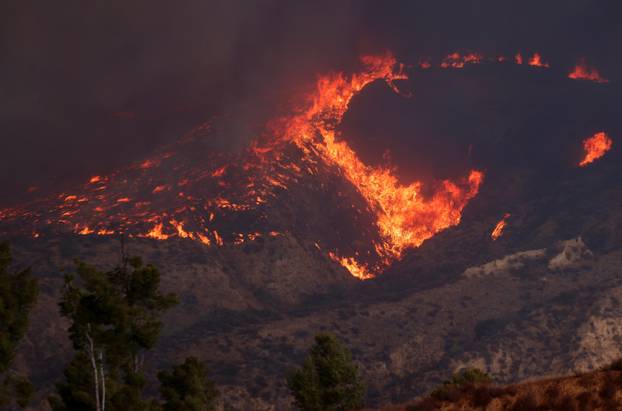 Hughes Fire, near Castaic Lake