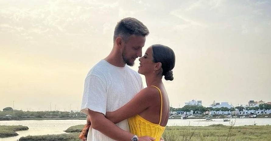 Rakitićeva Raquel iznenadila je sve novim imidžem: 'Jesi to ti?'