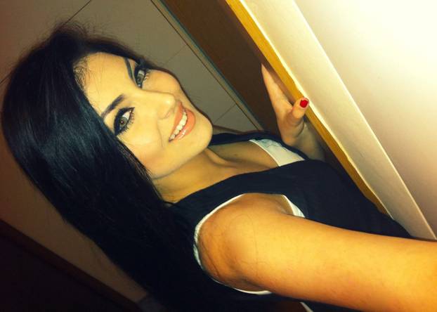 FOTO Hana (opet) prekinula sa Goranom pa operacijom stanjila struk: Evo kako sada izgleda